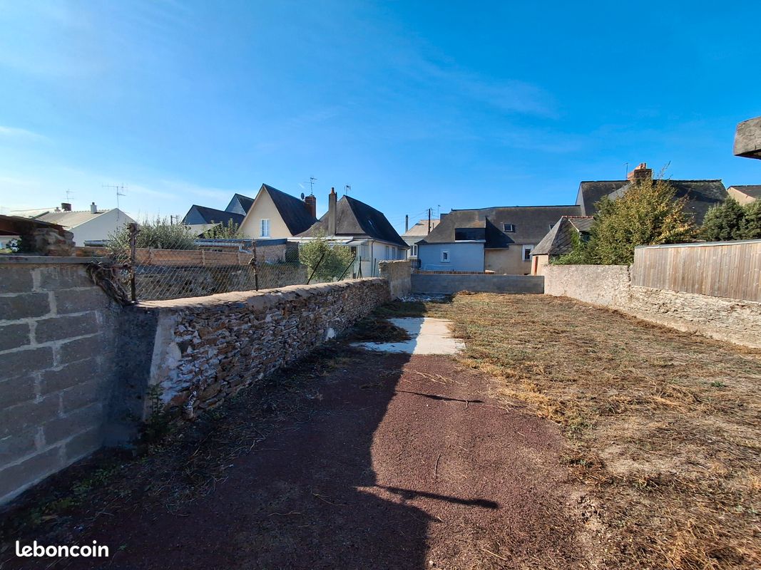 Terrain constructible · à Château-Gontier-sur-Mayenne · 50 000 €