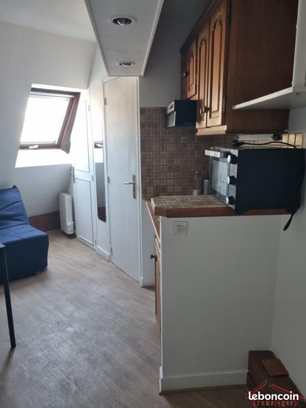 Appartement 1 pièce 9 m² · à Paris · 9 m² · 527 €/mois