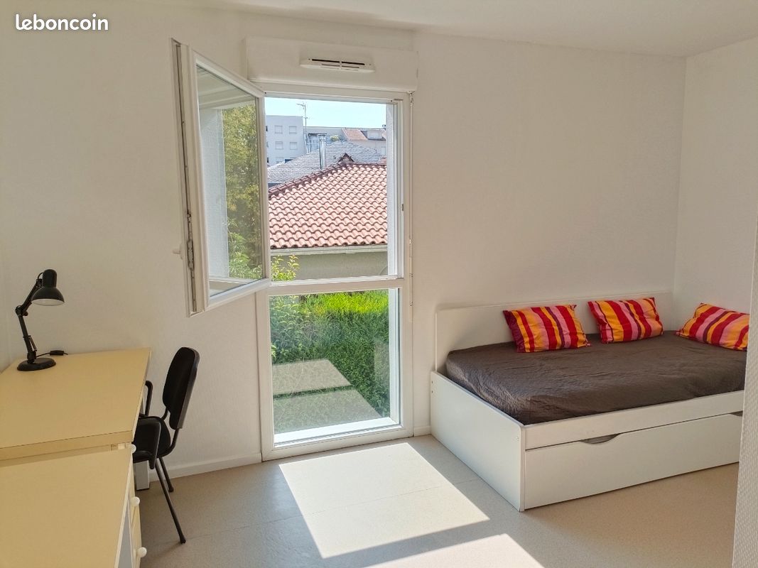 Appartement 1 pièce 20 m² · à Pau · 20 m² · 430 €