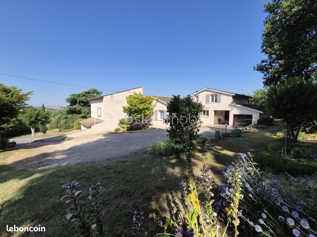 Villa 9 pièces 200 m² (image 2)