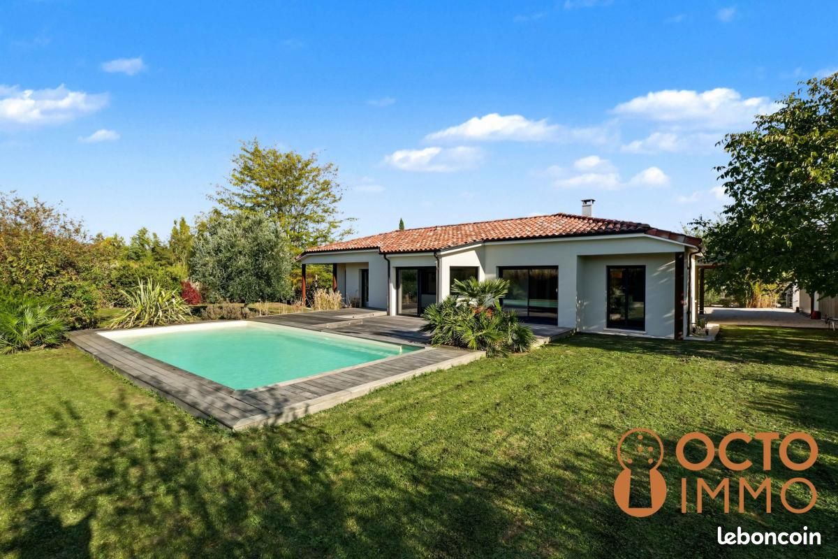 Maison 7 pièces 159 m² · à Ayguesvives · 159 m² · 475 000 €