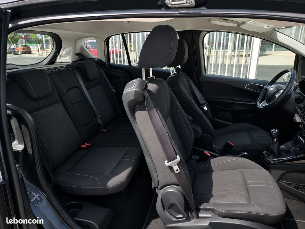 Ford B-Max 1.5 tdci 95cv révisé et garantie (image 4)
