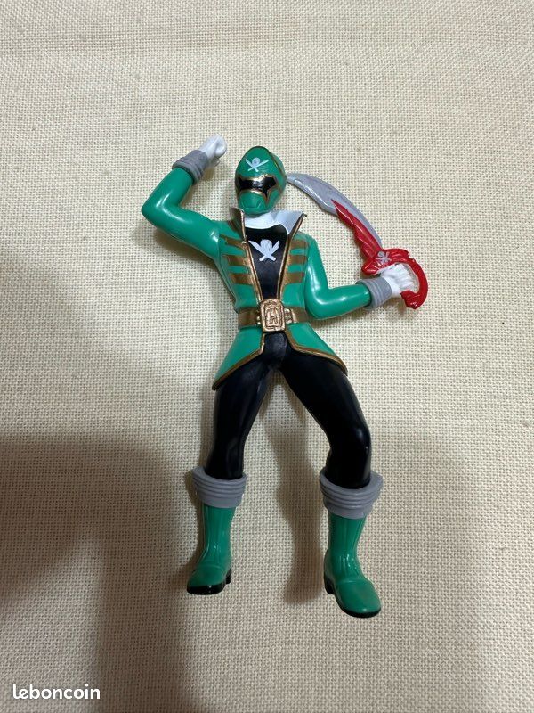 Figurine sentei - power rangers vert 2014 (image 1)