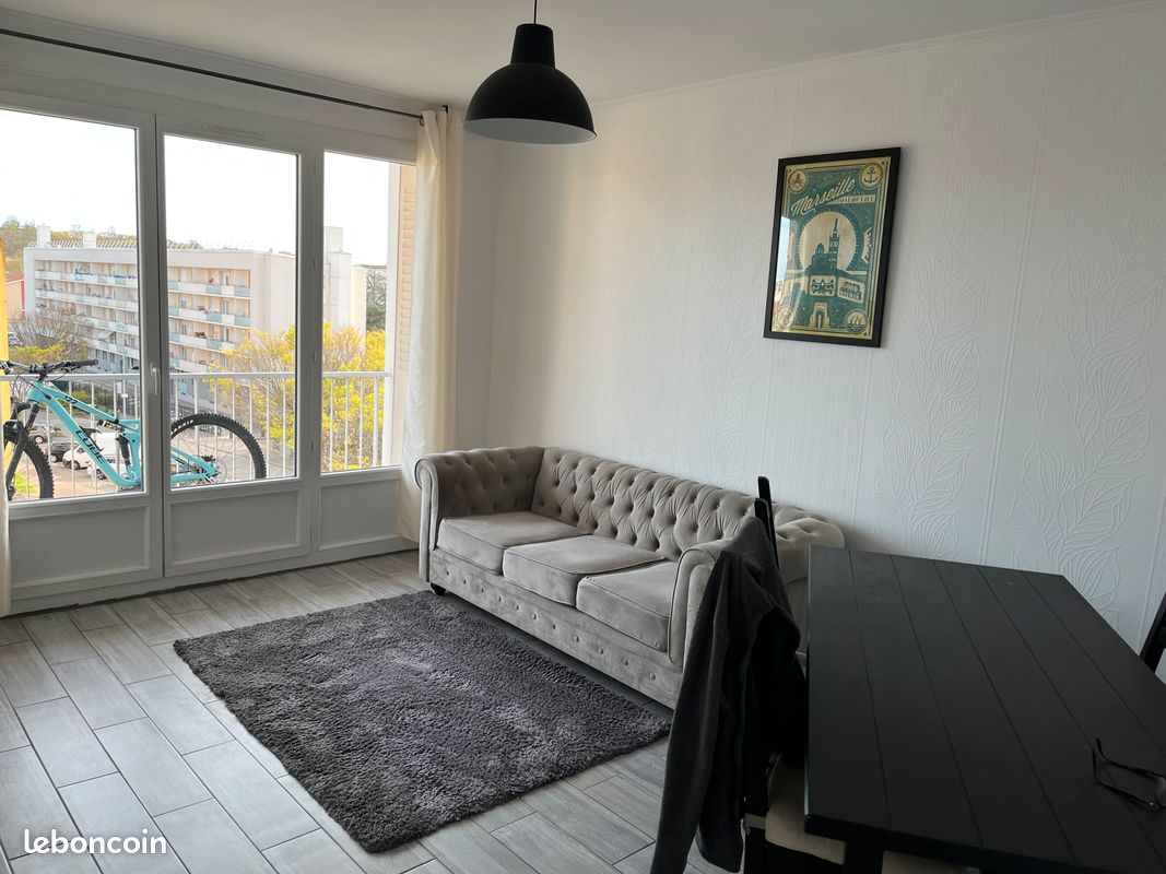 Appartement 4 pièces 67 m² · à Bron · 67 m² · 1 280 €/mois