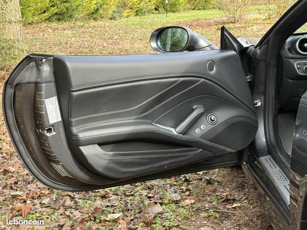 Ferrari California T V8 3.9 560ch (image 32)
