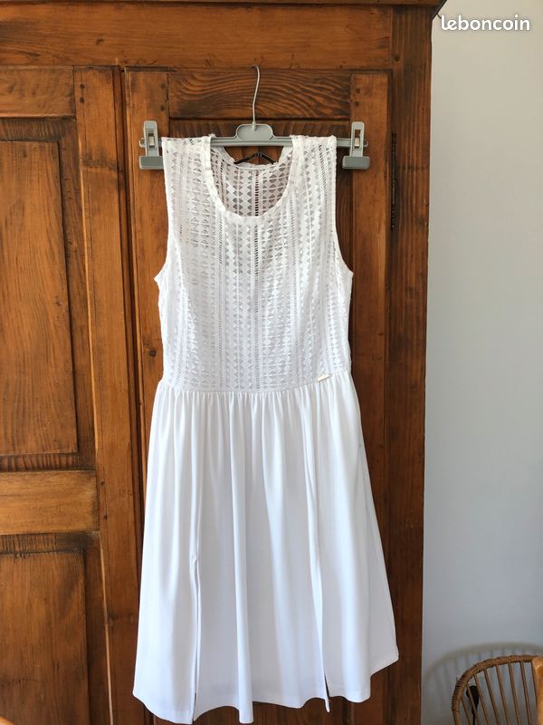 Robe (image 3)