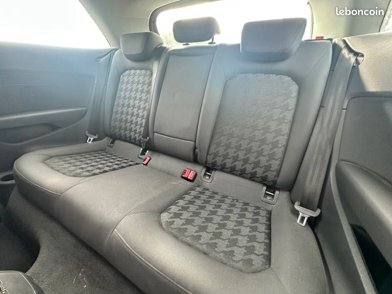 Audi A3 1.4 TFSI 125 S tronic 7 CLIM AUTO / RADAR RECUL ARR GARANTIE 6 MOIS (image 7)