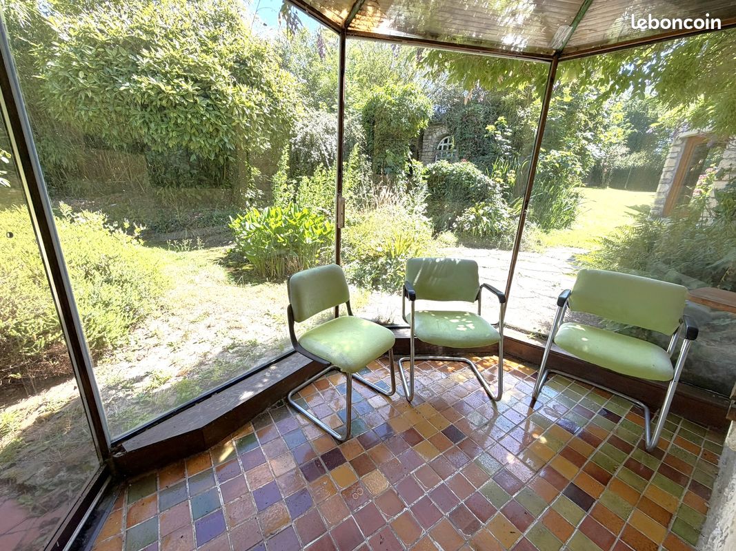 Putot en Bessin, N13 Axe Caen/Bayeux. Maison atypique + gîte (image 10)