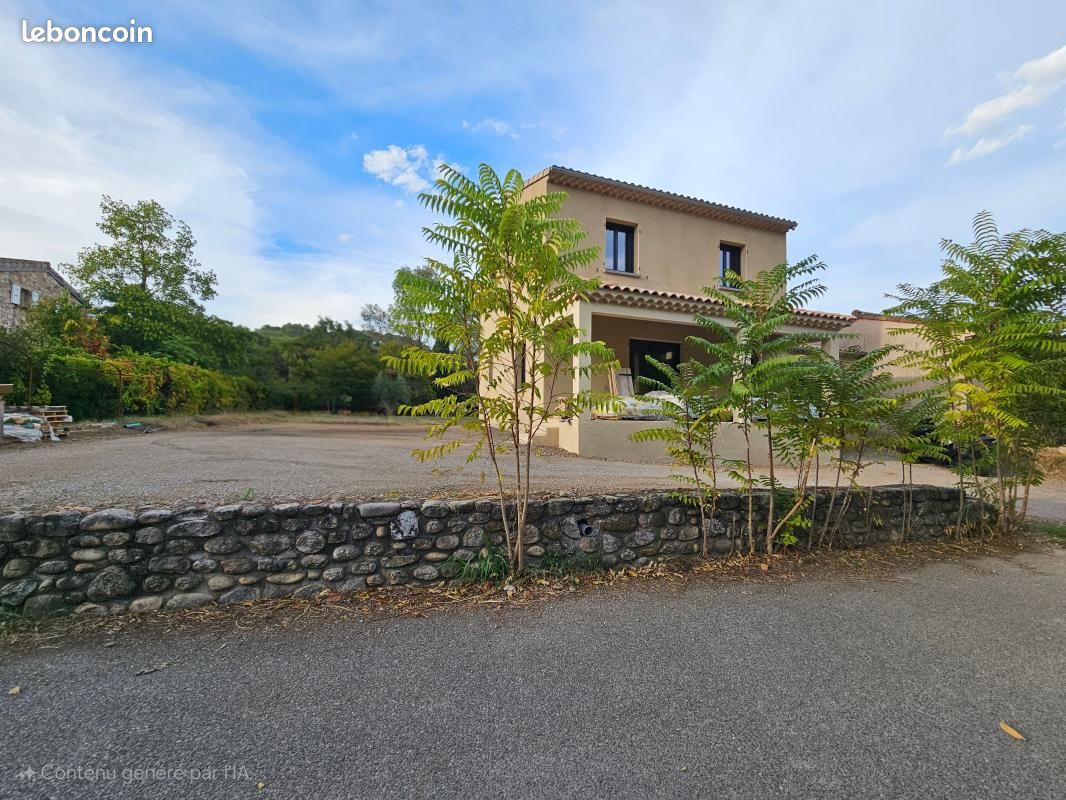 Maison 4 pièces 87 m² · à Chambonas · 87 m² · 193 000 €