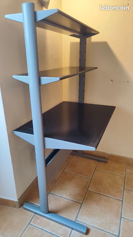 Bureau (image 2)