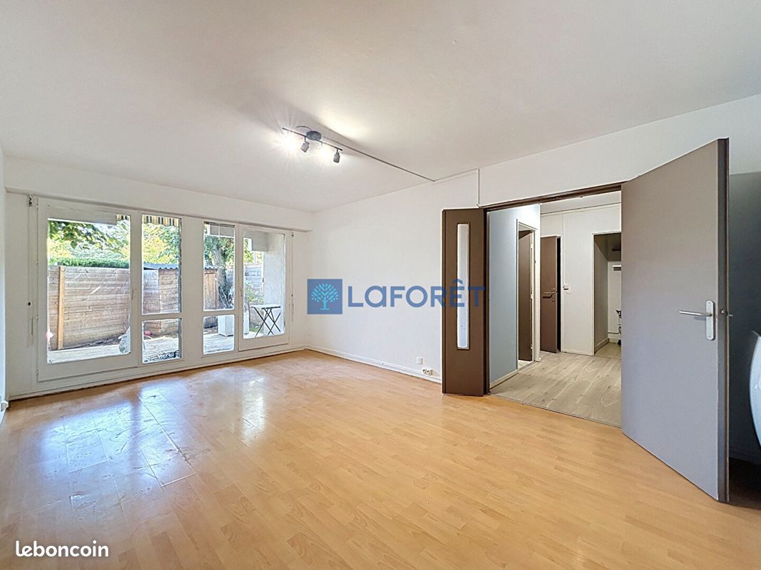 Appartement 2 pièces 51 m² · à Savigny-sur-Orge · 51 m² · 165 000 €