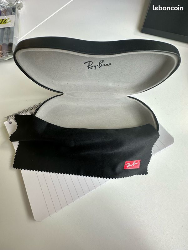 Boîtier lunettes Ray Ban (image 1)