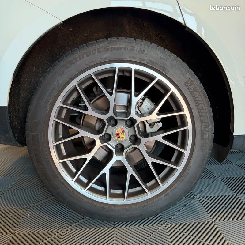 PORSCHE MACAN 3.0 V6 340 ch S PDK / TOIT OUVRANT / CAMERA DE RECUL / CUIR ETENDU (image 36)