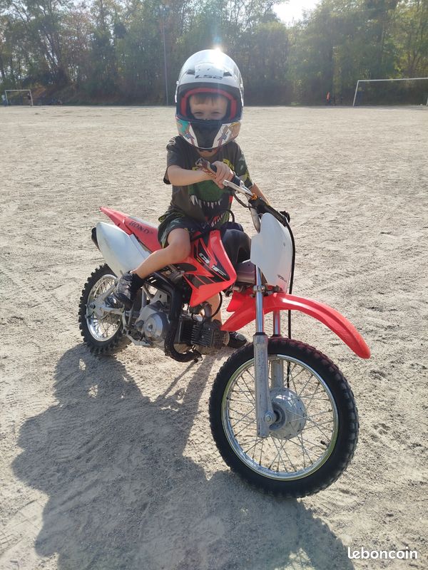 Honda CRF 70f (image 1)