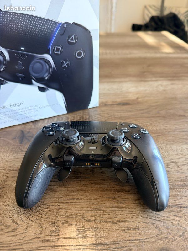Manette PS5 Sony DualSense Edge noire + boîte, housse et accessoires (image 7)