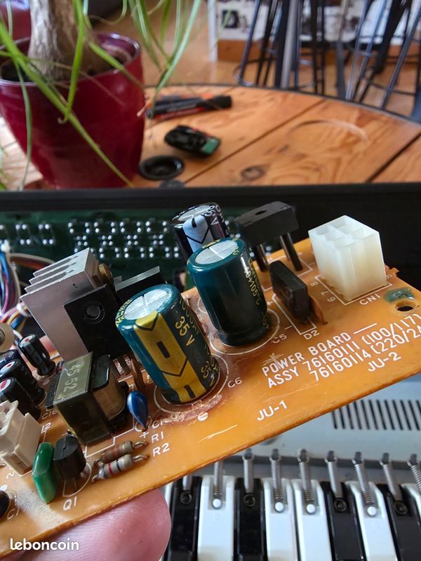 Synthétiseur analogique Roland juno 2 entièrement rénové (image 19)