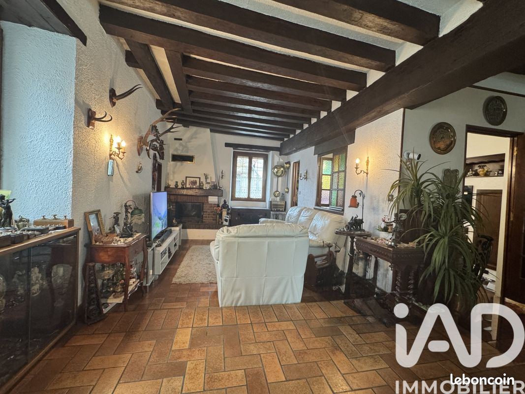 Maison 5 pièces 101 m² · à Cloyes-les-Trois-Rivières · 101 m² · 157 000 €