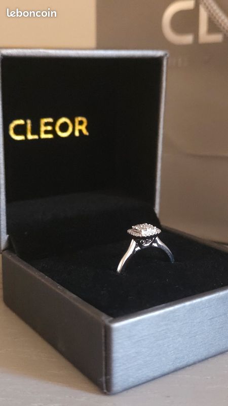 Diamond Bague Solitaire Cleor NEUF Bague Solitaire Or Blanc 375