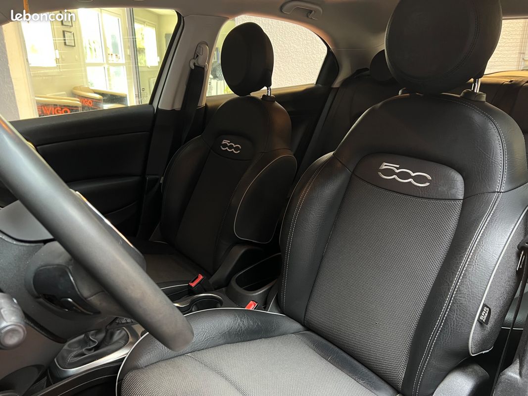 FIAT 500X 1.6 E-TORQ 110 LIVE EDIZIONE 4X2 / ATTELAGE / LIMITEUR - RÉGULATEUR / CLIMATISATIOn (image 5)