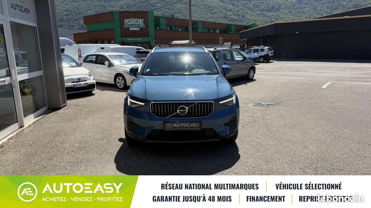 Volvo XC40 XC40 B3 2.0 163 CH PLUS DCT7 (image 4)