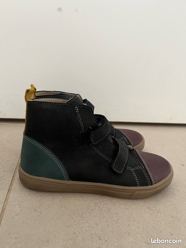 Basket montante en cuir Chaussures