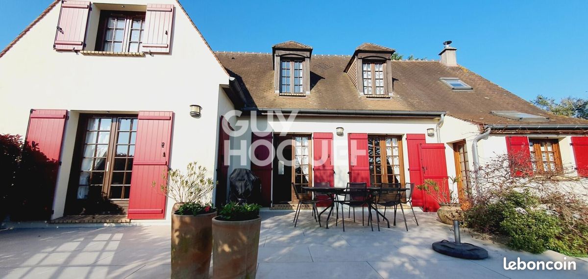 Maison 7 pièces 165 m² · à Montlhéry · 165 m² · 495 000 €