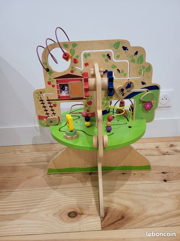 Table d'éveil en bois (image 2)