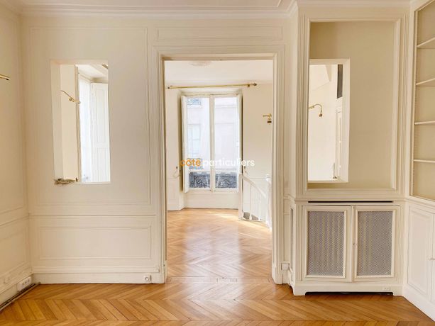 Appartement 4 pièce(s) 115 m²à louer Paris-7e-arrondissement