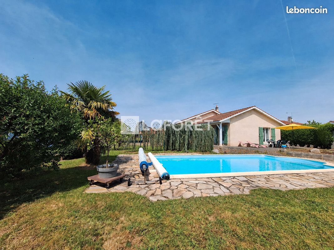 Maison 5 pièces 105 m² · à Andrézieux-Bouthéon · 105 m² · 299 000 €