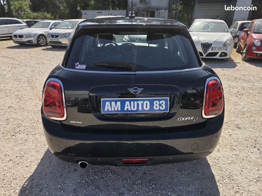 MINI HATCH 5 PORTES Mini One D 95 ch Finition Salt (image 5)