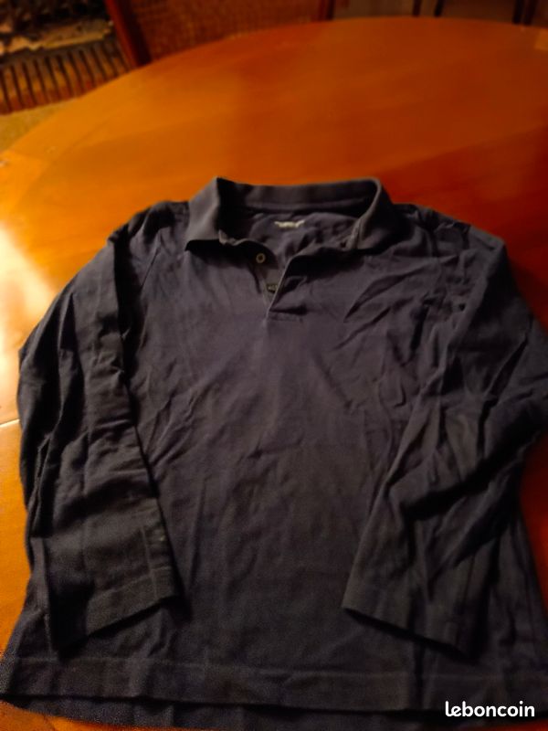 Lot de 4 vêtements garçon, taille 8 ans (image 4)