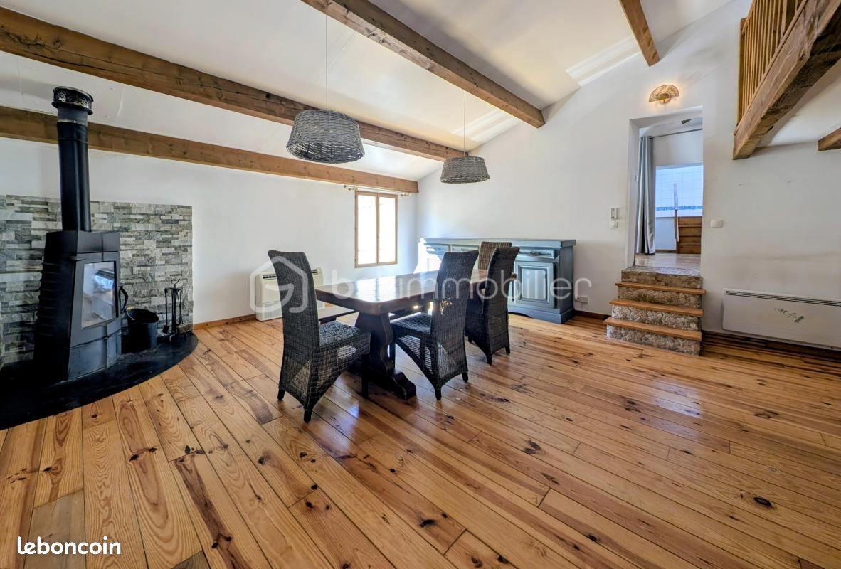 Maison 9 pièces 223 m² · à Clermont-l'Hérault · 223 m² · 239 000 €