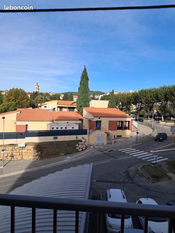 Appartement 4 pièces 93 m² · à Manosque · 93 m² · 714 €/mois