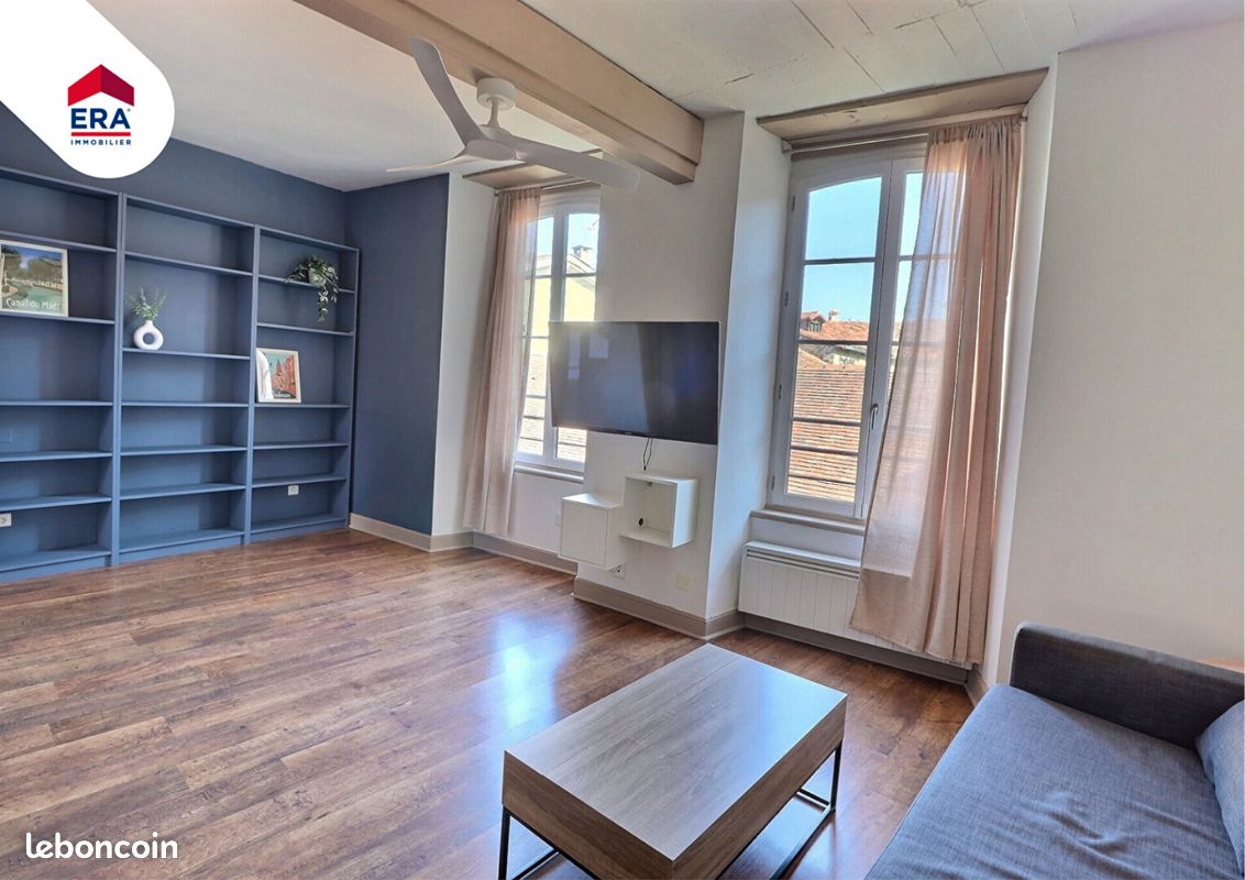 Appartement 2 pièces 58 m² · à Figeac · 58 m² · 750 €