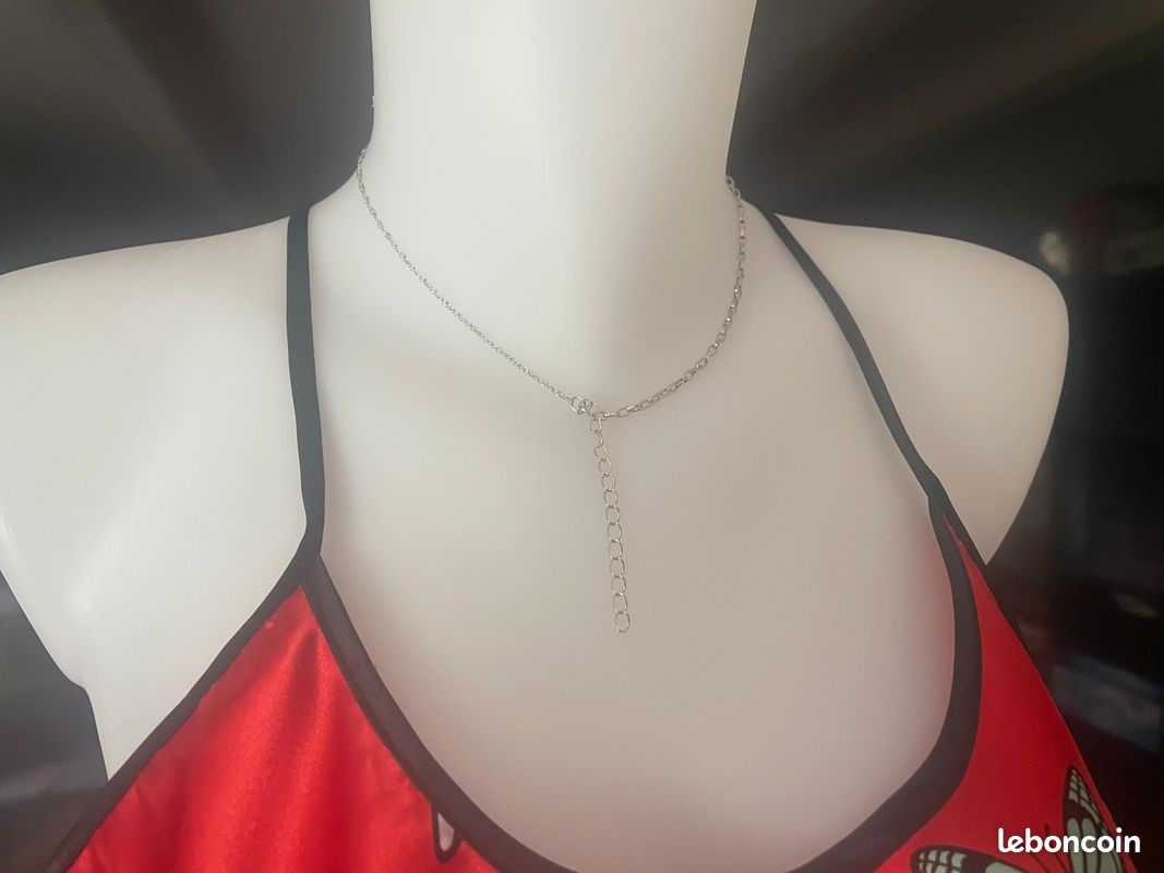 Collier feminin (image 1)