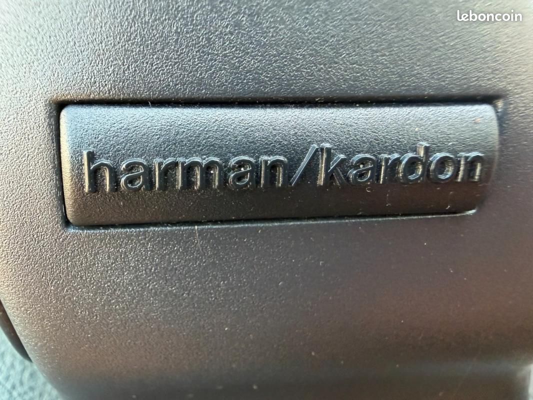 Land Rover Discovery V6 TD SE 190CH - 4X4 BVA CHAUFFAGE STATIONNAIRE 7 PLACES (image 25)