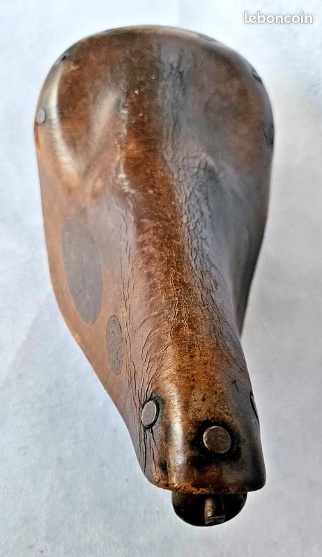 Selle De Vélo Ancienne En Cuir – UNIC Groupon – Fabriquée En France – Marron – Occasion