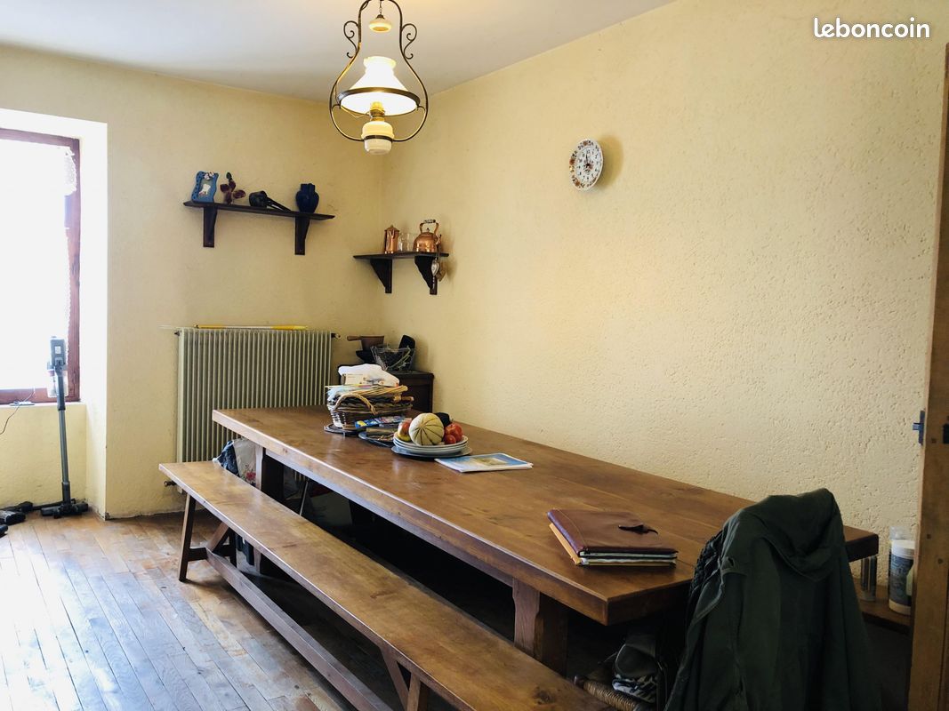 Maison 8 pièces 160 m² - La Grimaudière 86330 (image principale 10)
