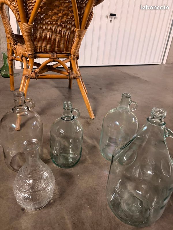 Lot dames-jeannes et bouteilles (image 2)