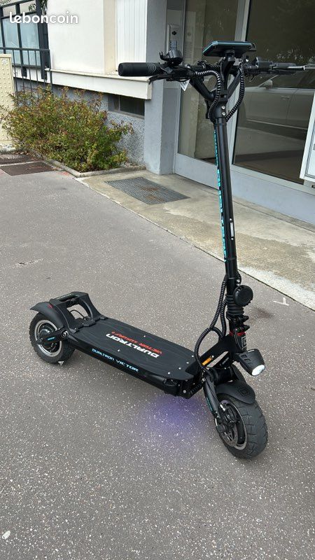 Trotinette Dualtron Victor Luxury Plus – 4300W, Noire, Occasion