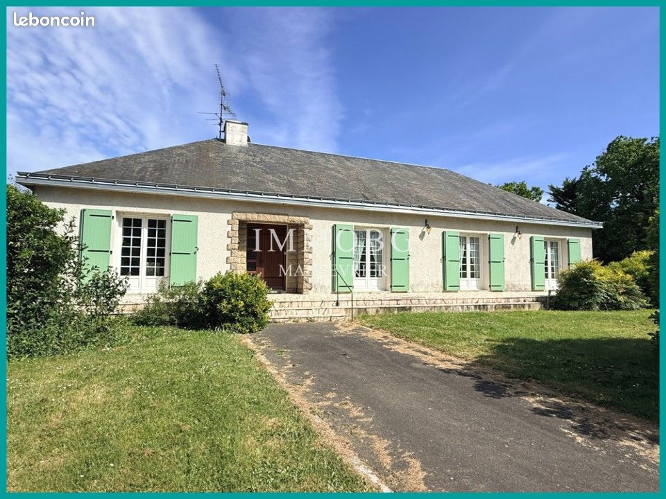 Maison 7 pièces 167 m² · à Nueil-les-Aubiers · 167 m² · 267 750 €