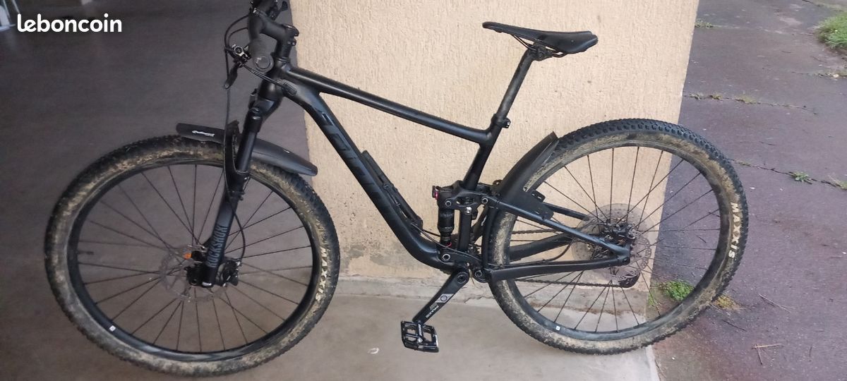 VTT tout suspendu GIANT (image 2)