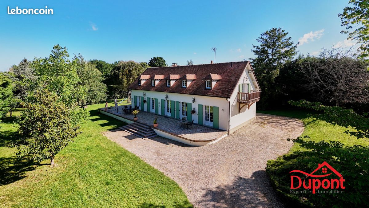 Maison 9 pièces 226 m² · à Coulommiers · 226 m² · 780 000 €