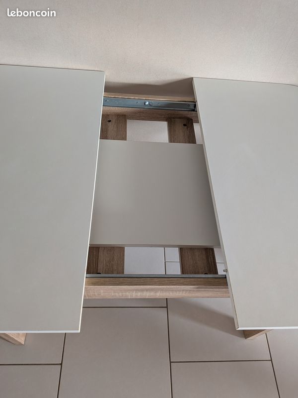 Table à manger blanche et bois (image 4)