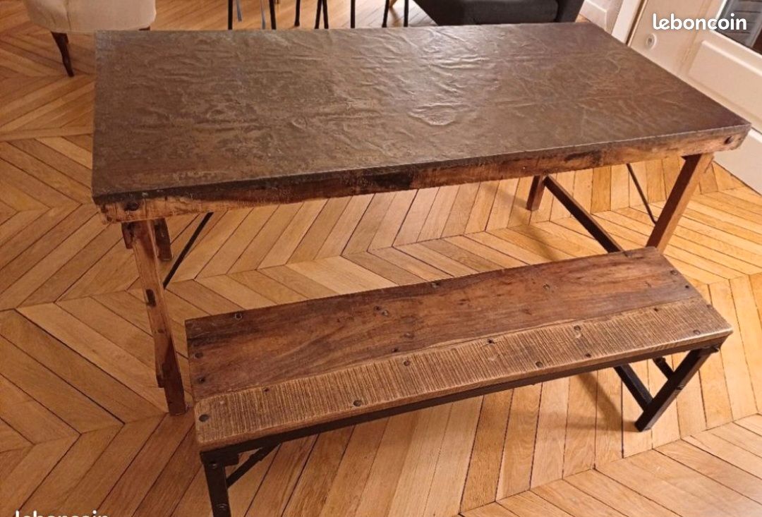 Table style industriel (image 3)