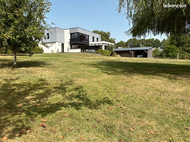 Maison d'architecte en bourg