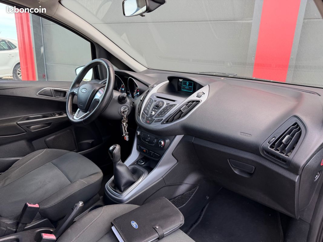 FORD B-MAX 1.0 EcoBoost 100 SS Trend (image 25)