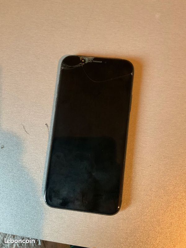IPhone X (image 1)