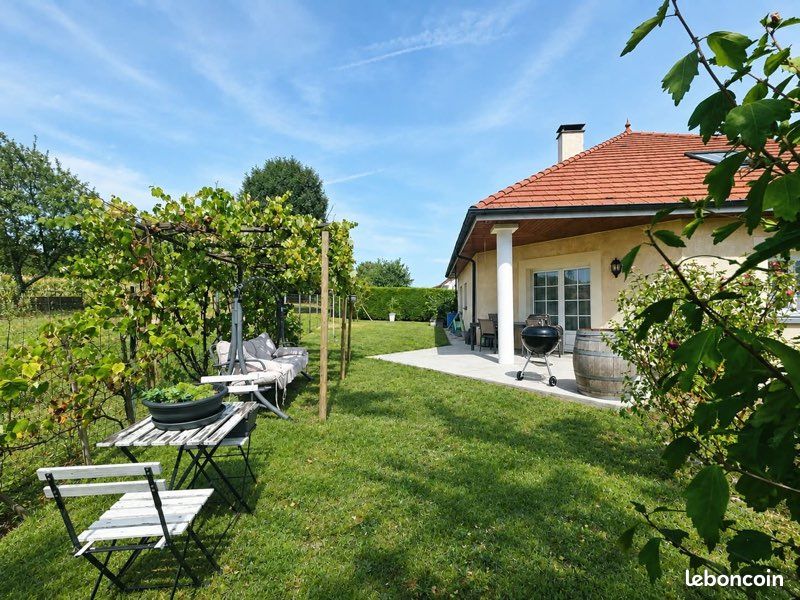 Maison 6 pièces 157 m² · à Dole · 157 m² · 320 000 €