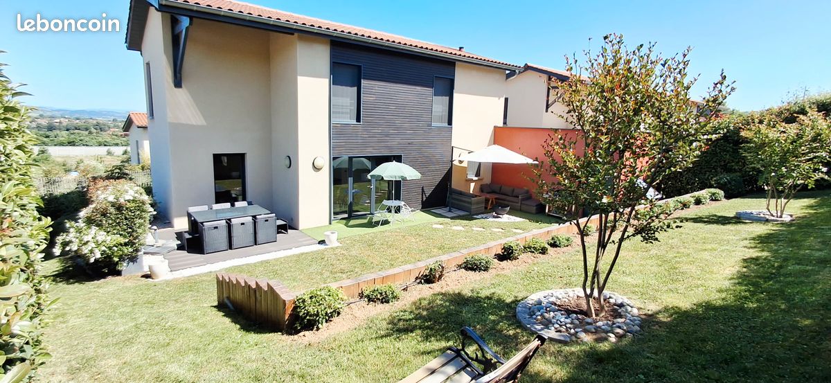 Maison 4 pièces 108 m² · à La Tour-de-Salvagny · 108 m² · 615 000 €